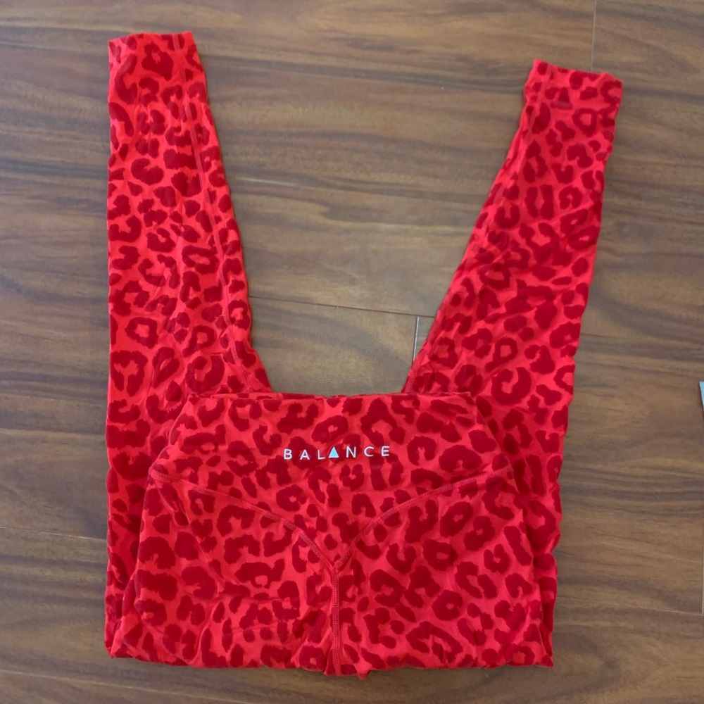 NWT Balance Athletica King Cheetah Leggings
